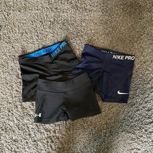SOLD bundle of nike pro spandex